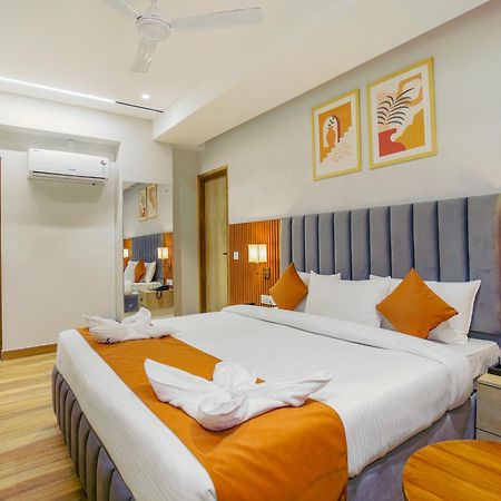 Hotel West Inn Premium Kharar Zewnętrze zdjęcie