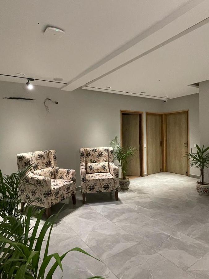 Hotel West Inn Premium Kharar Zewnętrze zdjęcie