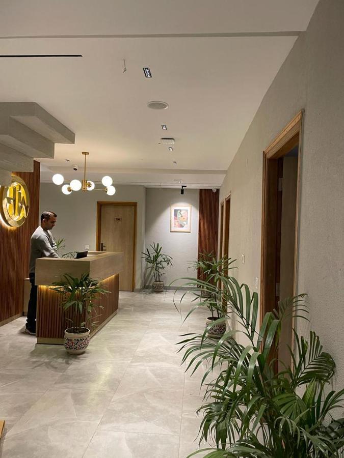 Hotel West Inn Premium Kharar Zewnętrze zdjęcie