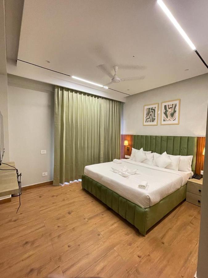 Hotel West Inn Premium Kharar Zewnętrze zdjęcie