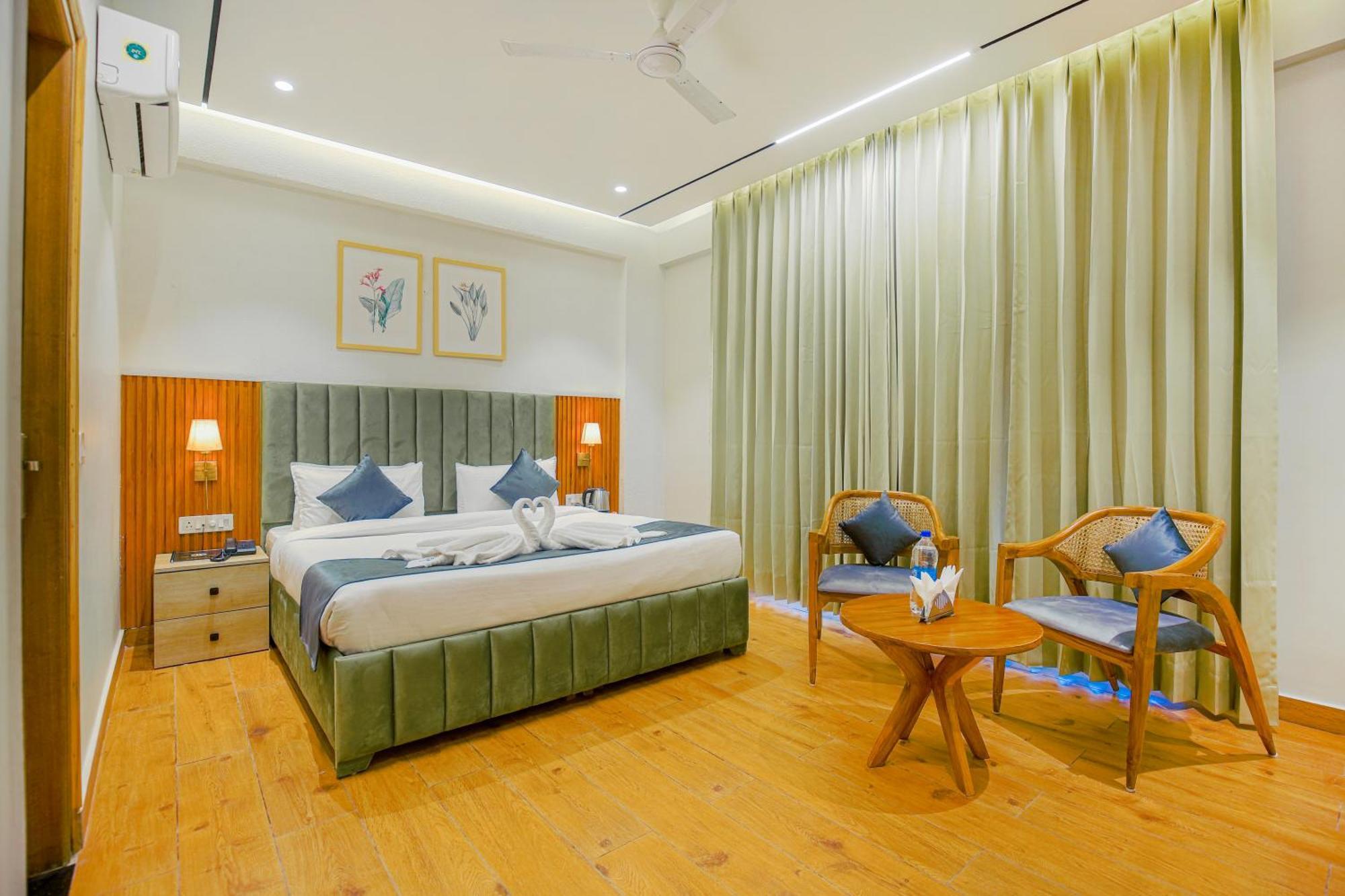 Hotel West Inn Premium Kharar Zewnętrze zdjęcie